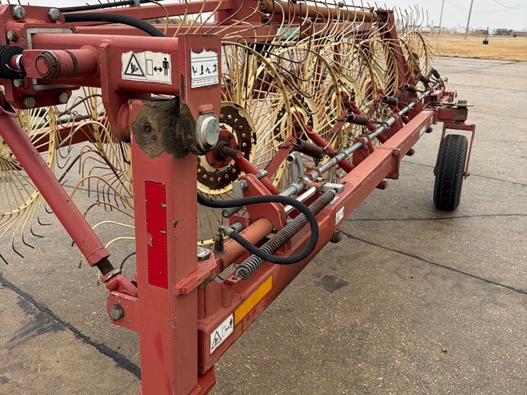 sitrex-magnum-mk-10-12-pull-type-wheel-rake-image-7