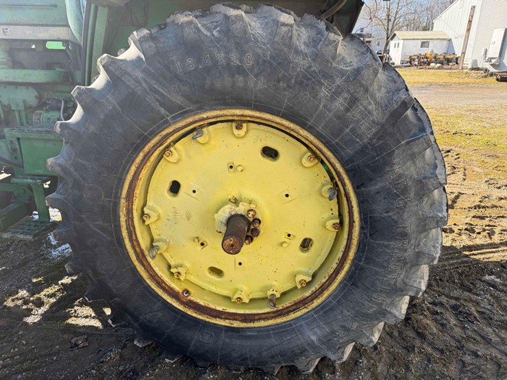 john-deere-4430-image-8