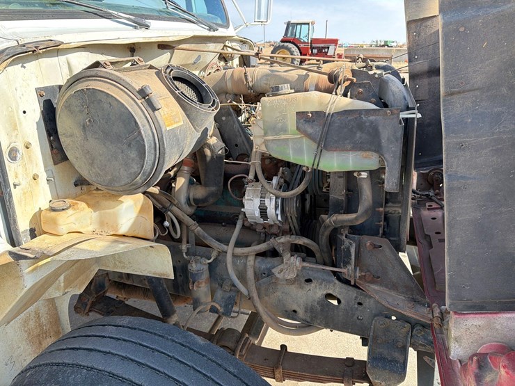 1990-international-4900-image-60