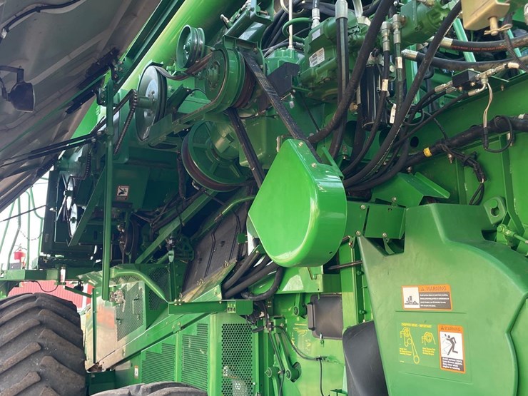 2007-john-deere-9560-sts-image-41