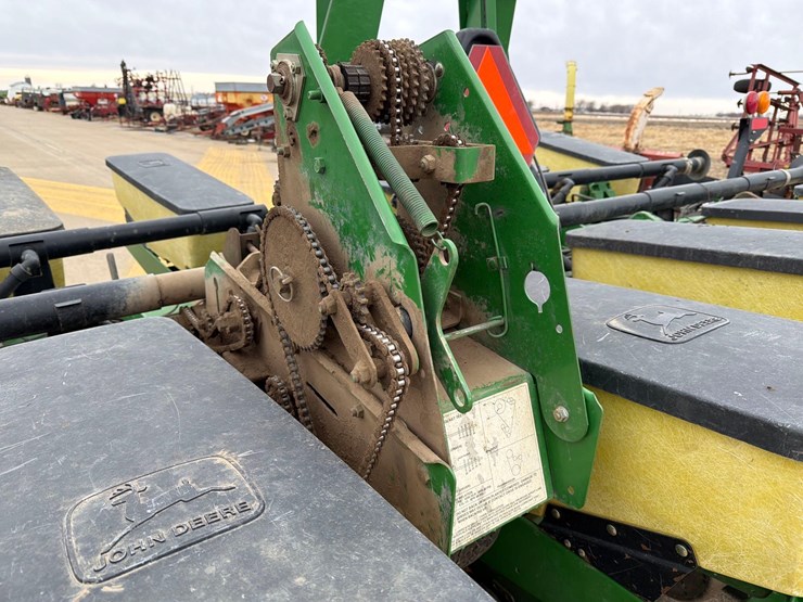 john-deere-1760-image-8