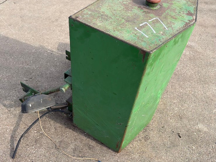 john-deere-4440-image-7