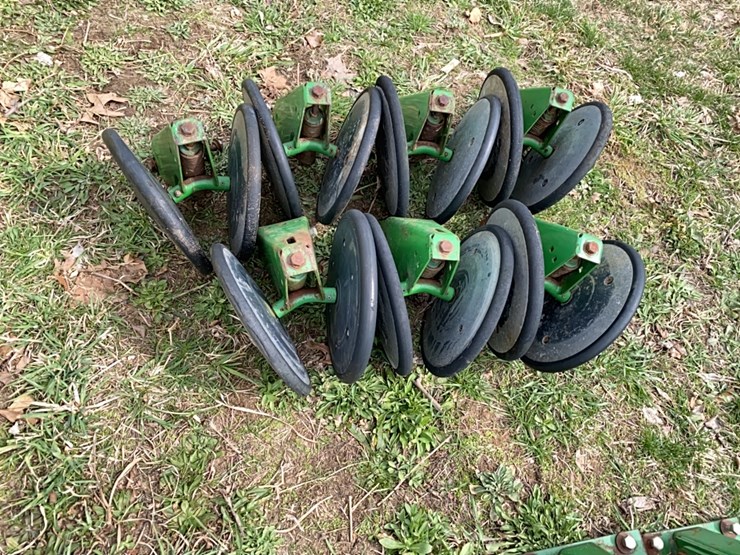 john-deere-7000-image-5