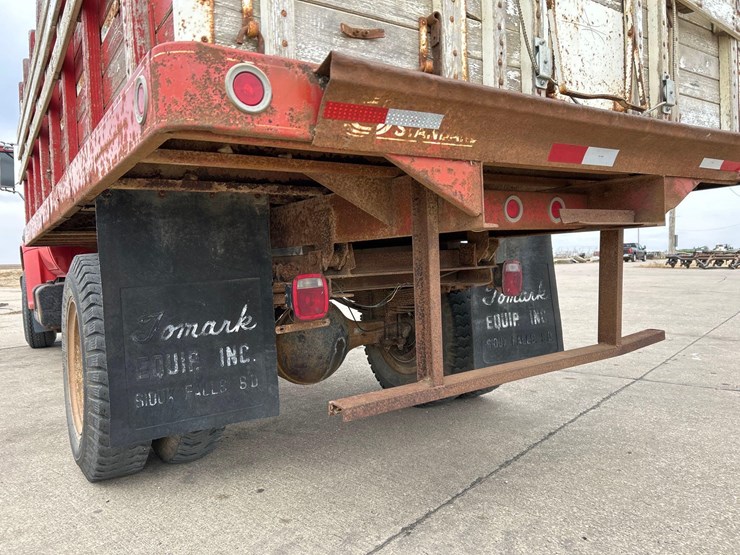 1979-chevrolet-c70-image-7