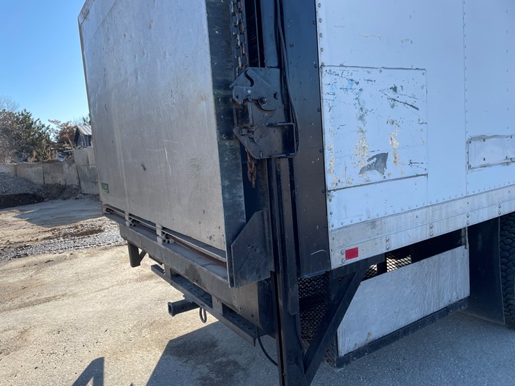 2009-international-cf600-image-24