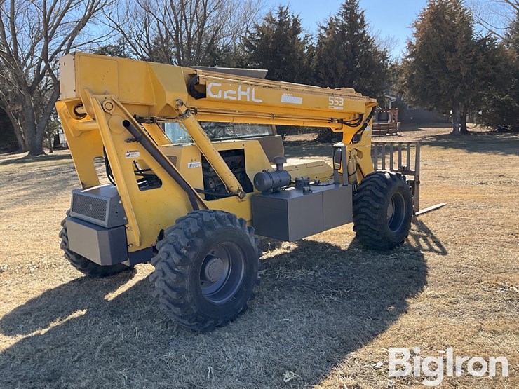 gehl-553-image-5