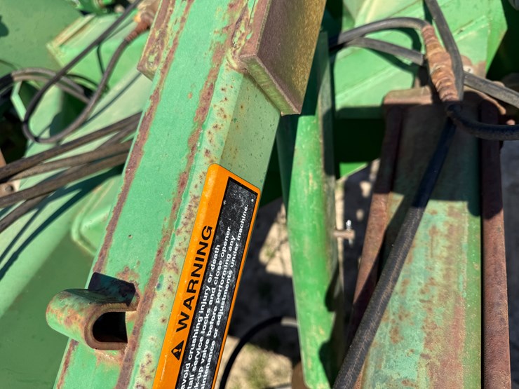 john-deere-455-image-47