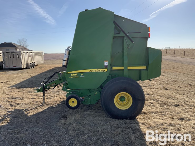 2015-john-deere-569-image-8