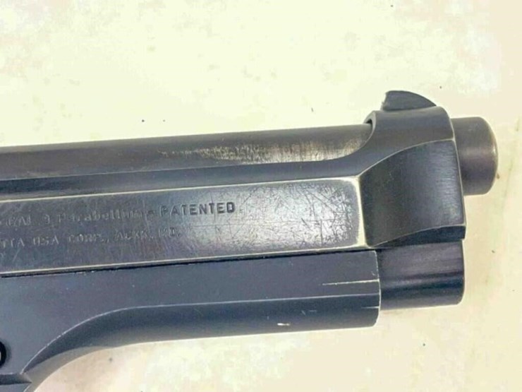 beretta-pistol-image-10