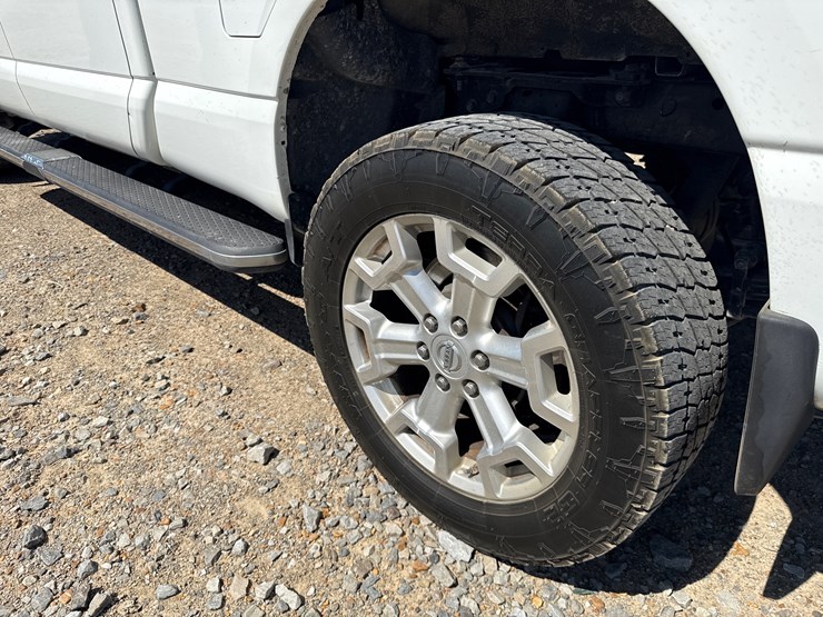 2017-nissan-titan-image-9