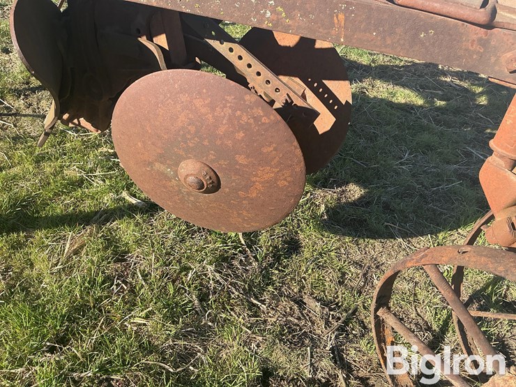 1-row-planter-image-14