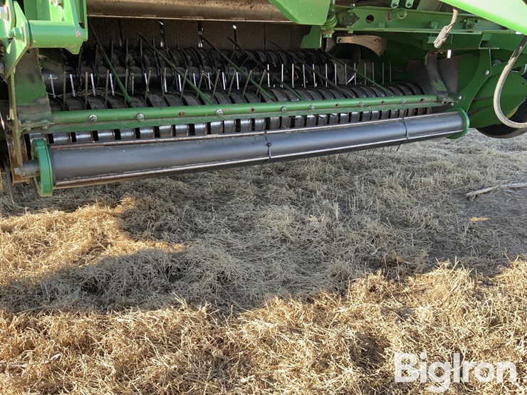 2015-john-deere-569-image-10