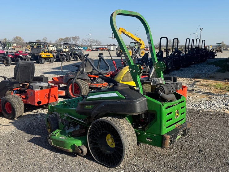 #13-•-john-deere-2950r-zero-turn-mower-1tc950rglht051154-inv#-43262-image-5