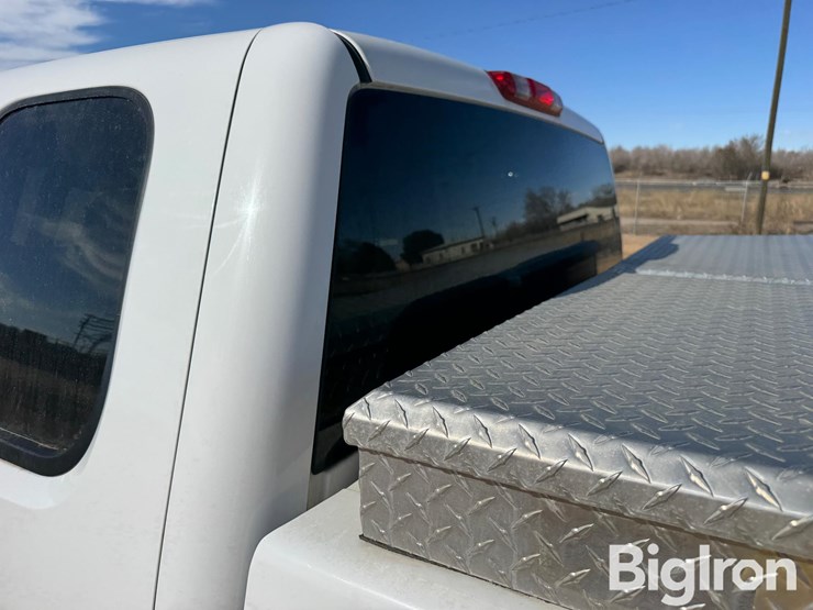 2007-gmc-sierra-2500-image-15