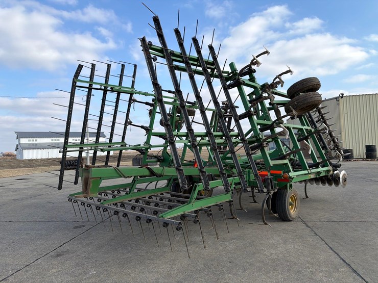 john-deere-726-image-4