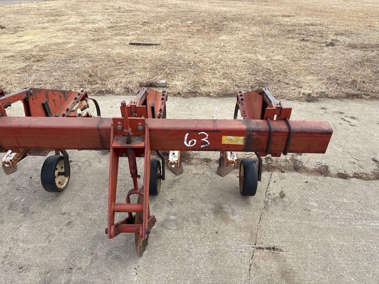 international-133-image-5