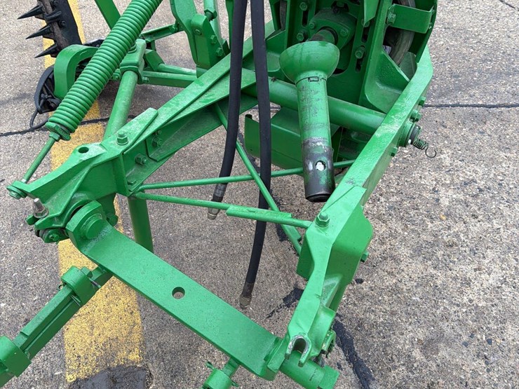 john-deere-38-image-6