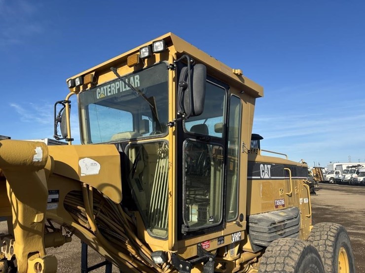 2006-caterpillar-143h-motor-grader-image-36