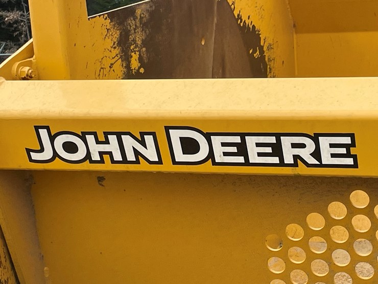 deere-1812c-image-21