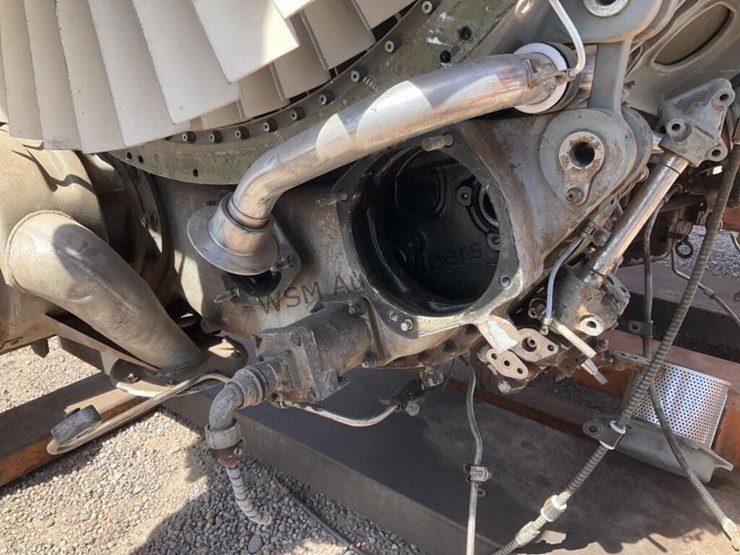 jet-engine-on-rolling-skid-image-9