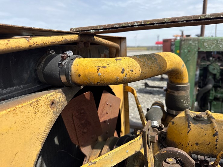 #67-•-international-ud312-6-cyl-power-unit-w/-trailer-7158912-inv#-43365-image-19