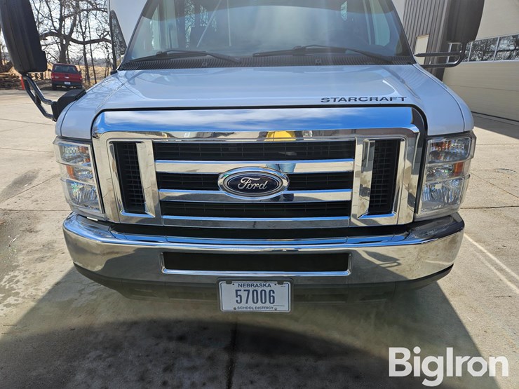 2016-ford-e450-image-11