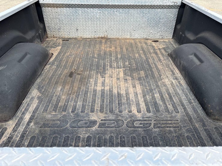 2001-dodge-ram-2500-image-25