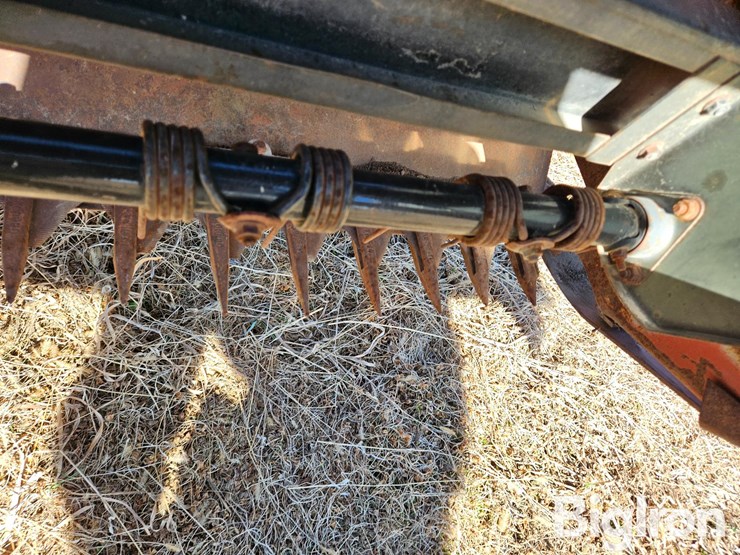 hesston-1160-image-13