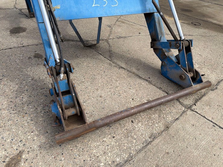 new-holland-7514-image-11