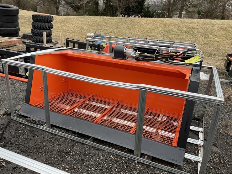 2025-pabreak-skid-steer-screen-bucket-(new)-image-1