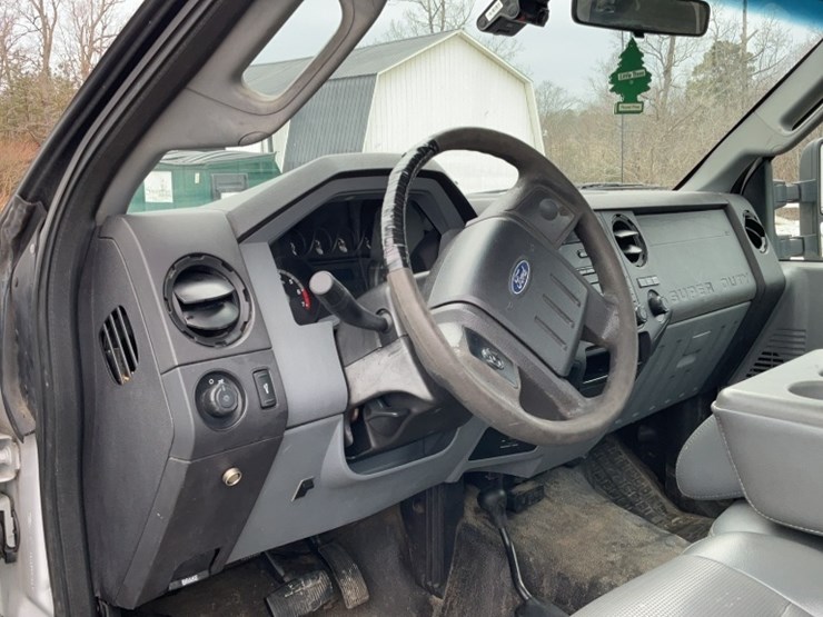 2011-ford-f350-image-9