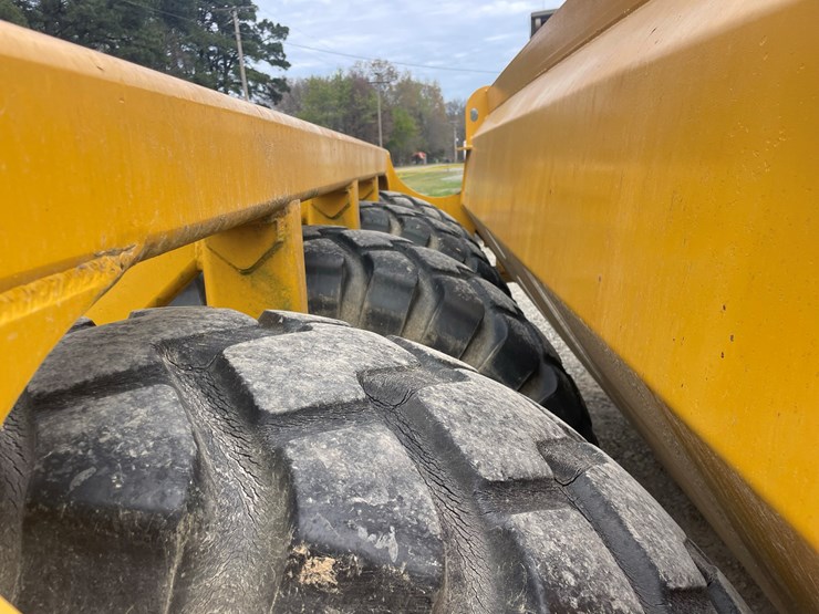 deere-1812c-image-17