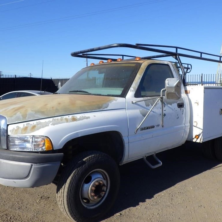 1996 DODGE RAM 3500