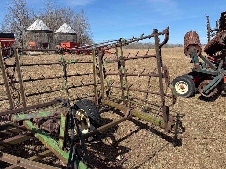 john-deere-18-image-5