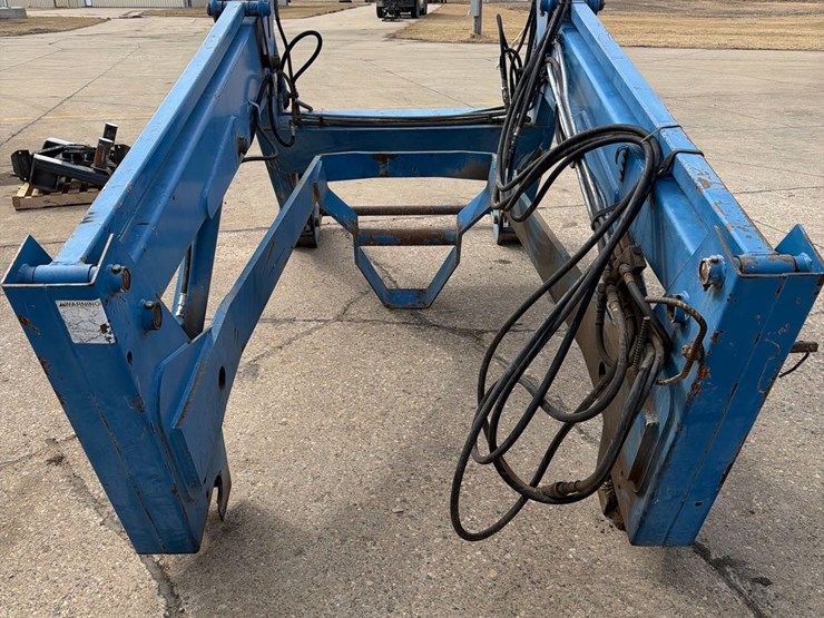 new-holland-7514-image-5