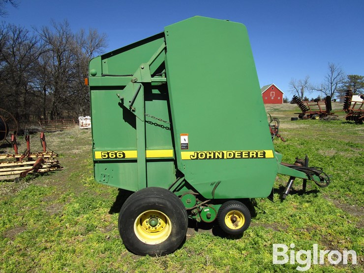 1998-john-deere-566-image-4