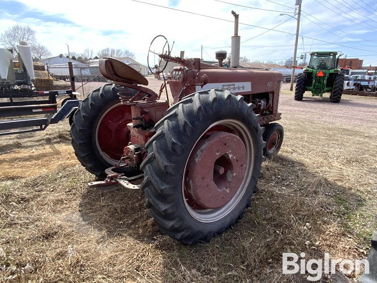 1954-farmall-400-2wd-tractor-image-5