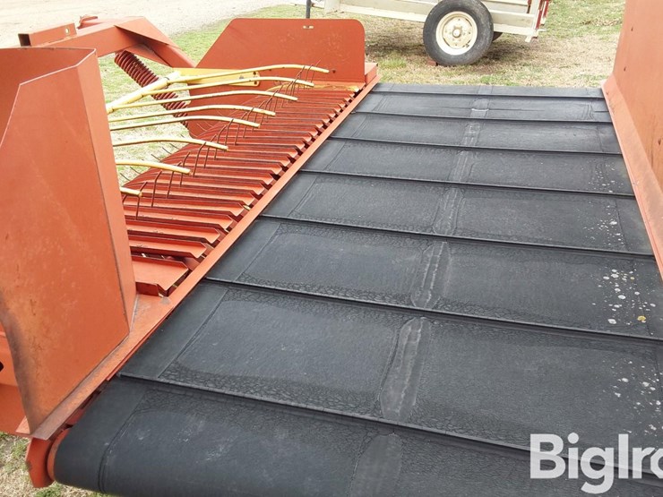 new-holland-144-image-17