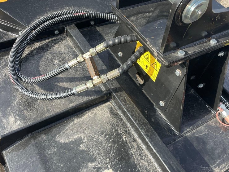 heavy-duty-52”-excavator-attachment-whirly-mower-image-10