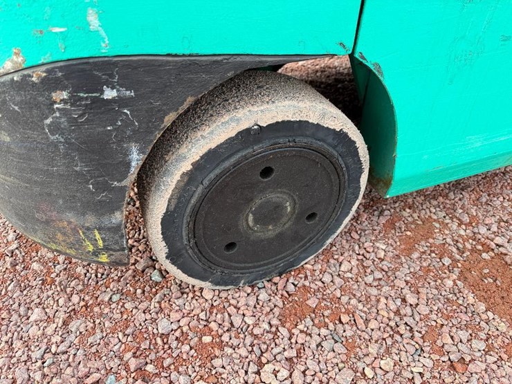 mitsubishi-fgc30k-image-9