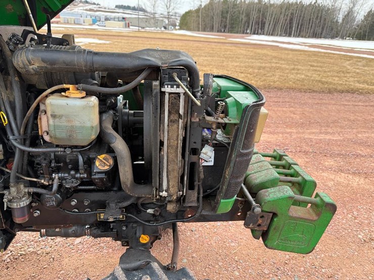 john-deere-4100-image-31