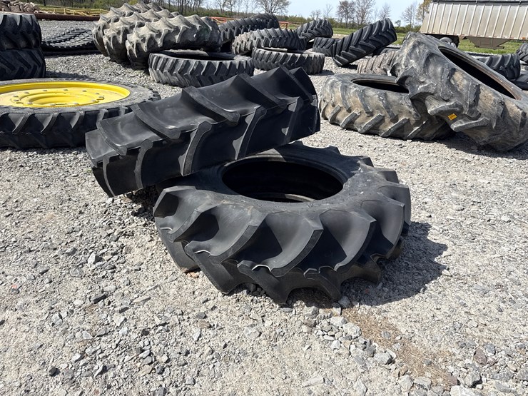 #9674-•-lot-of-(2)-16.9/28-tires-inv#-9674-inv#9674-image-3