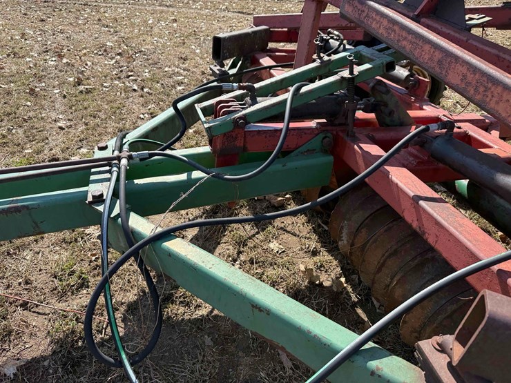 brillion-x-fold-28’-packer-image-17