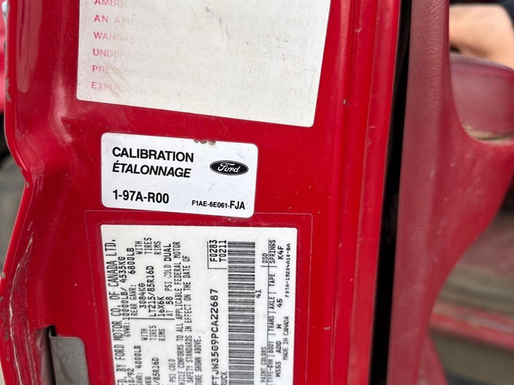 1993-ford-f350-image-53