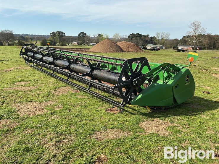 john-deere-630f-image-1