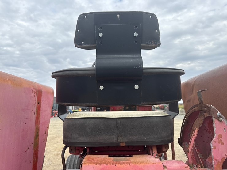 #85-•-1973-international-f1066-tractor-2610172u030459-inv#-42778-image-11