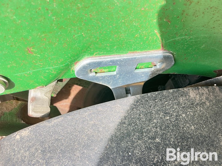 john-deere-7200-image-20