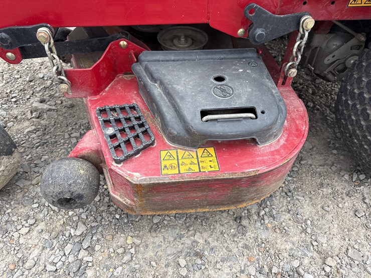 #15-•-ex-mark-e-series-radius-zero-turn-mower-403184477-inv#33267-image-11