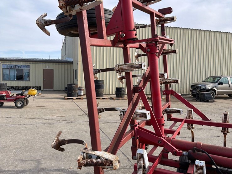 wil-rich-2500-image-13