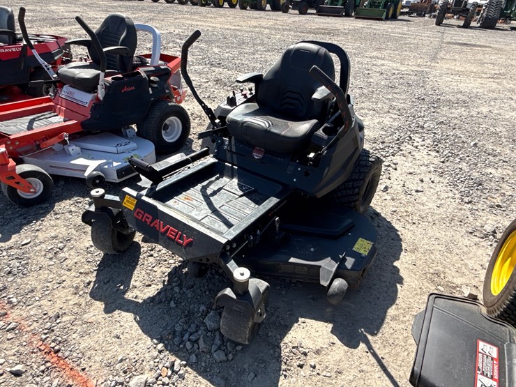#19-•-gravely-ztx-52”-zero-turn-mower-094581-inv#-43330-image-1